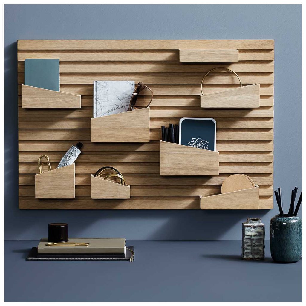 je-spullen-opbergen-in-stijl-woud-organiser-hout-wanddecoratie