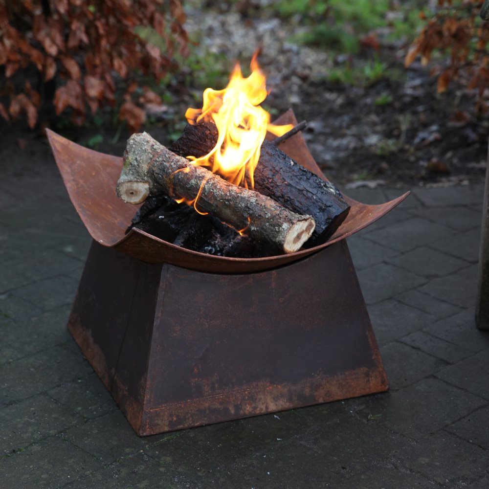 Esschert-design-vuurschaal-vierkant